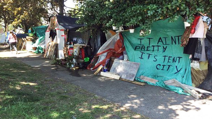 Victoria tent city to get flush toilets, running water