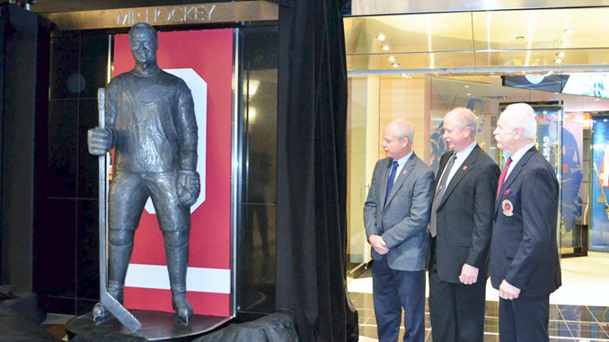 Hockey Hall Of Fame Unveils Permanent Gordie Howe Statue